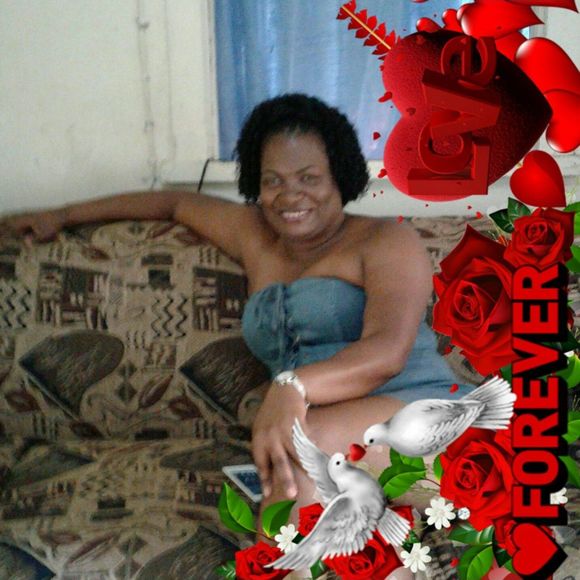 Meet your Posher, Kimone - Picture 1 of 1